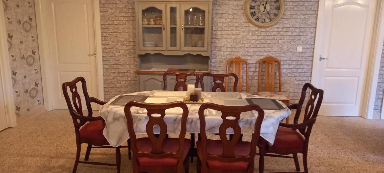 فيلا Butterflies Rest Draperstown المظهر الخارجي الصورة
