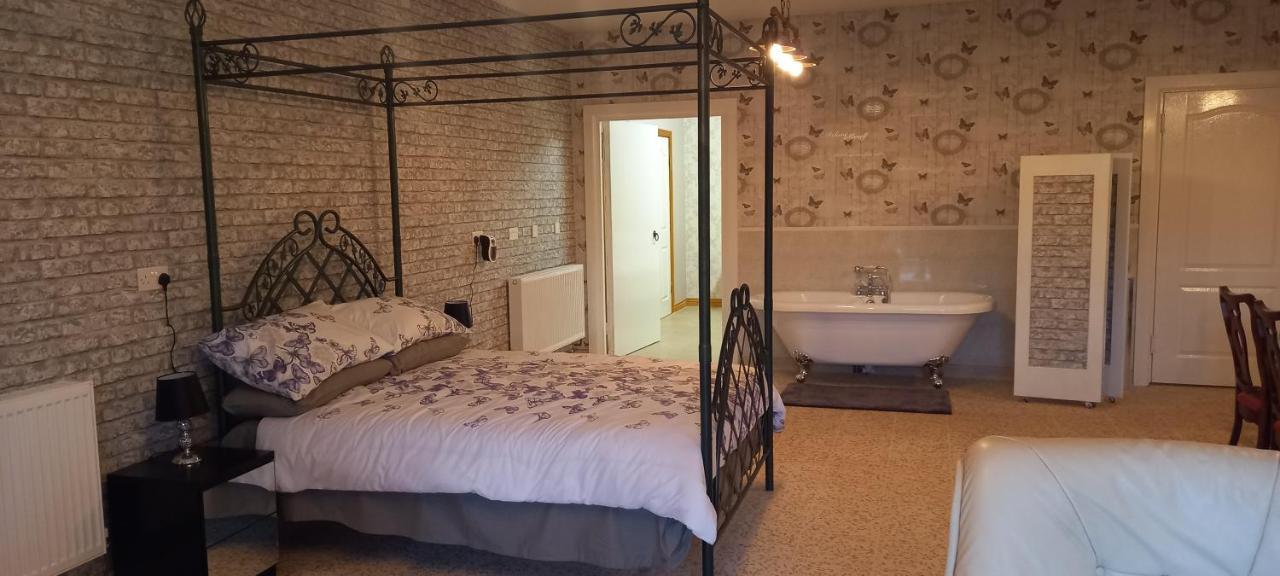 فيلا Butterflies Rest Draperstown المظهر الخارجي الصورة