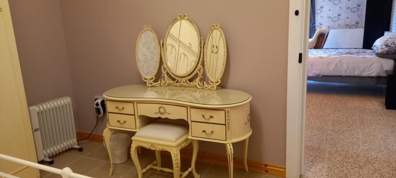 فيلا Butterflies Rest Draperstown المظهر الخارجي الصورة